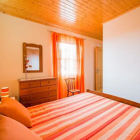 Nyaraló Adega Pedra Do Lagar Calheta de Nesquim